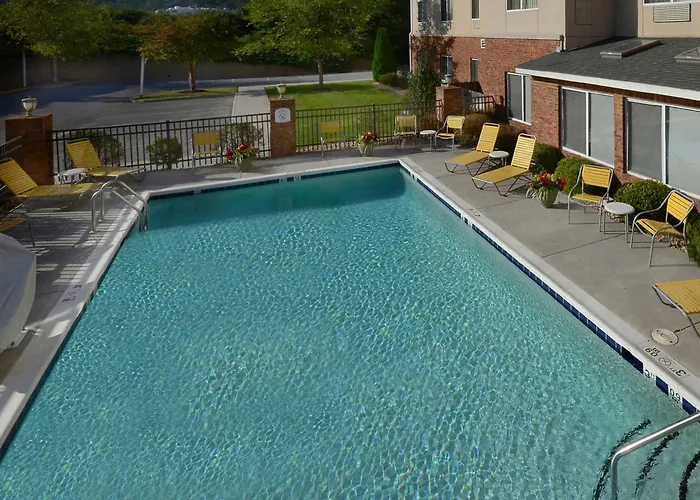 Fairfield Inn & Suites Roanoke Hollins/I-81